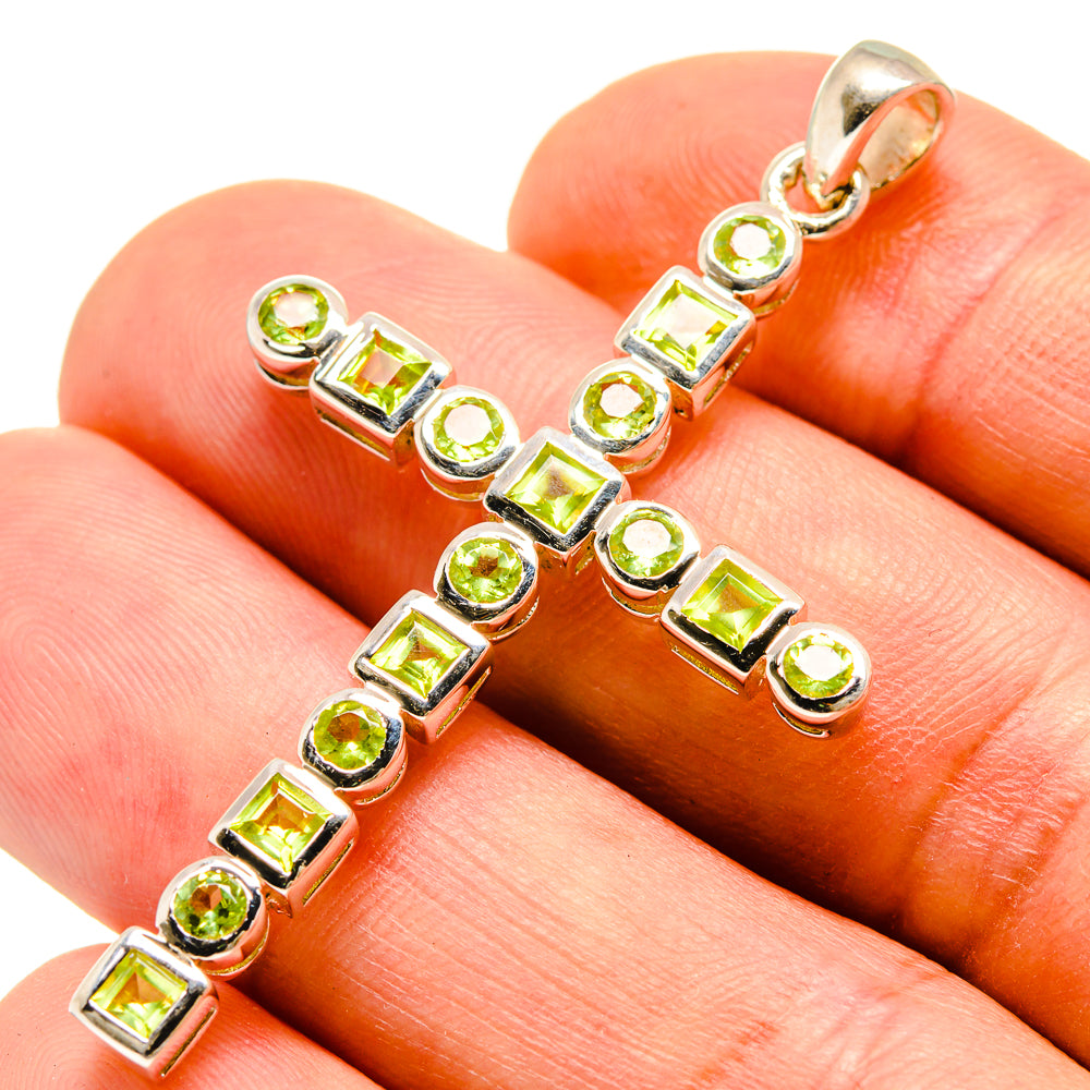 Peridot Pendants handcrafted by Anasilvercos - PD757867