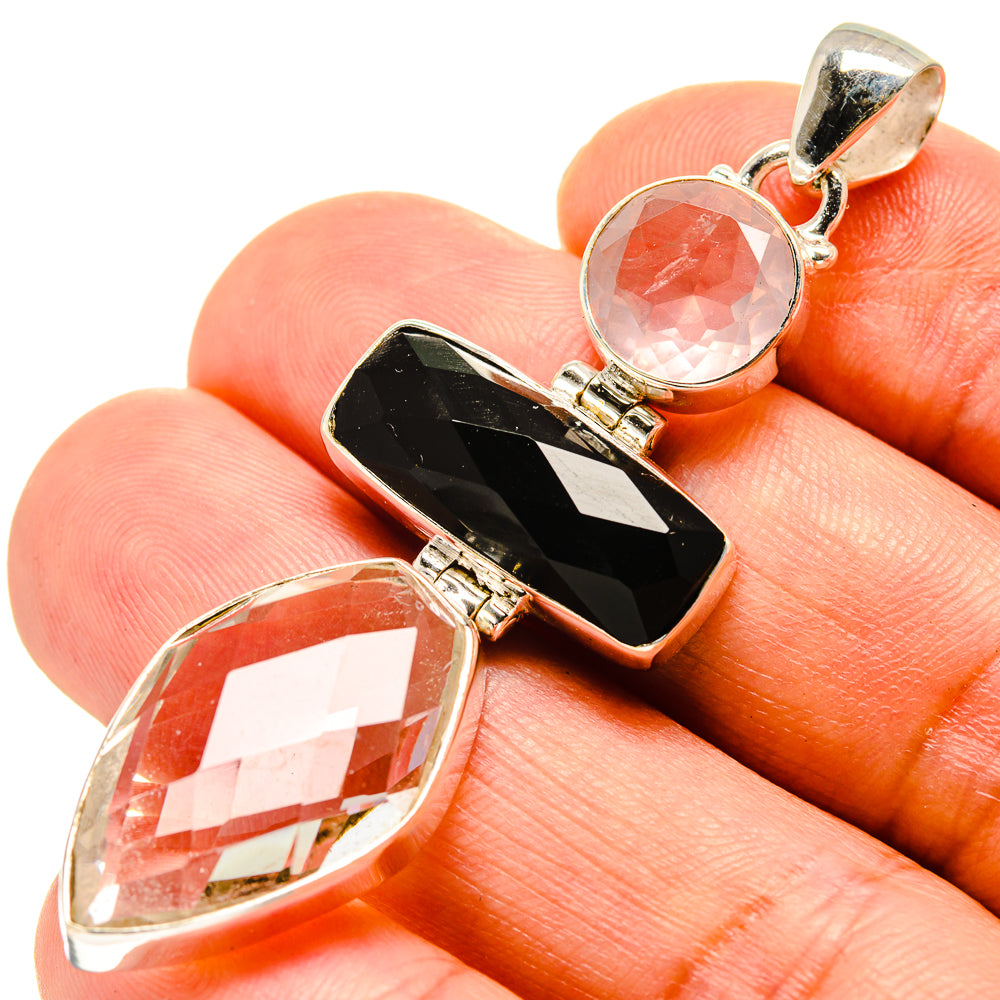 White Quartz Pendants handcrafted by Anasilvercos - PD758063