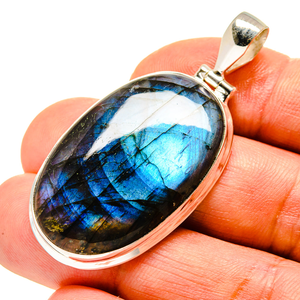 Labradorite Pendants handcrafted by Anasilvercos - PD758157