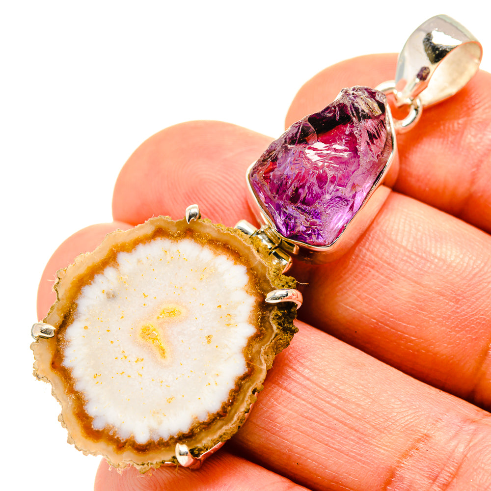 Solar Quartz Pendants handcrafted by Anasilvercos - PD758171