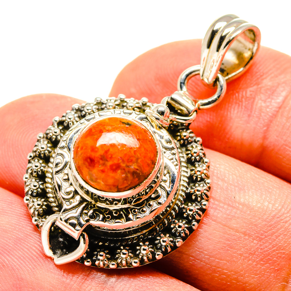 Sponge Coral Pendants handcrafted by Anasilvercos - PD758211