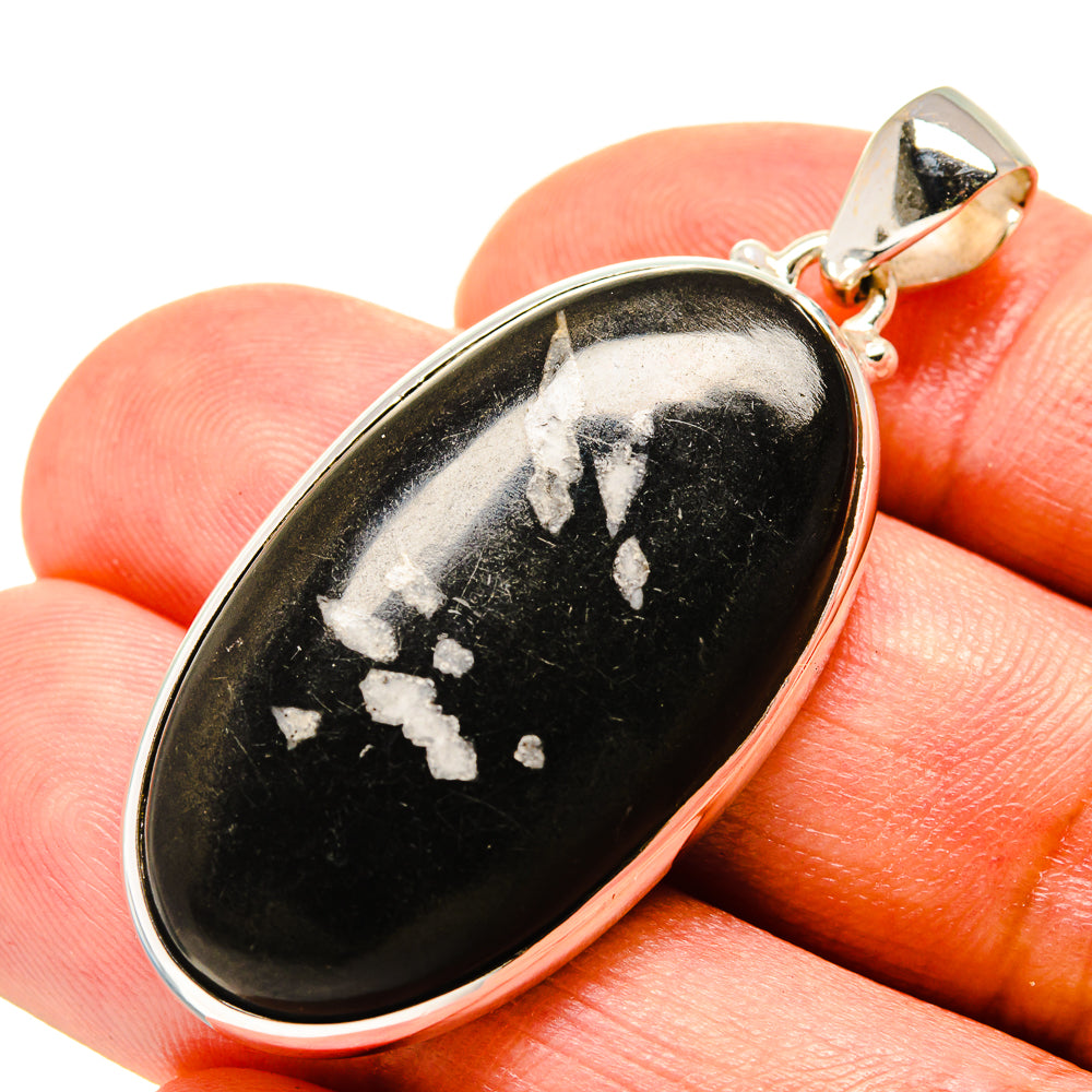 Chrysanthemum Stone Pendants handcrafted by Anasilvercos - PD758257