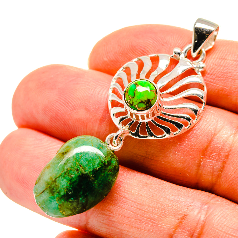 Emerald Pendants handcrafted by Anasilvercos - PD758291