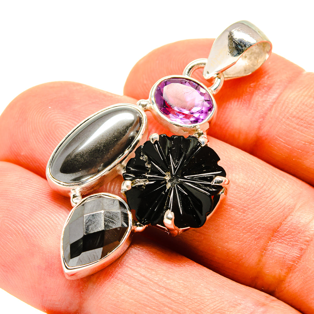 Hematite Pendants handcrafted by Anasilvercos - PD758349