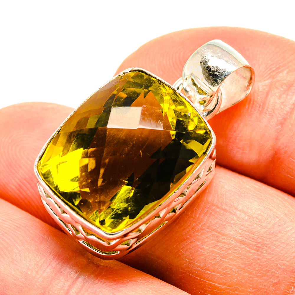 Olive Quartz Pendants handcrafted by Anasilvercos - PD758362