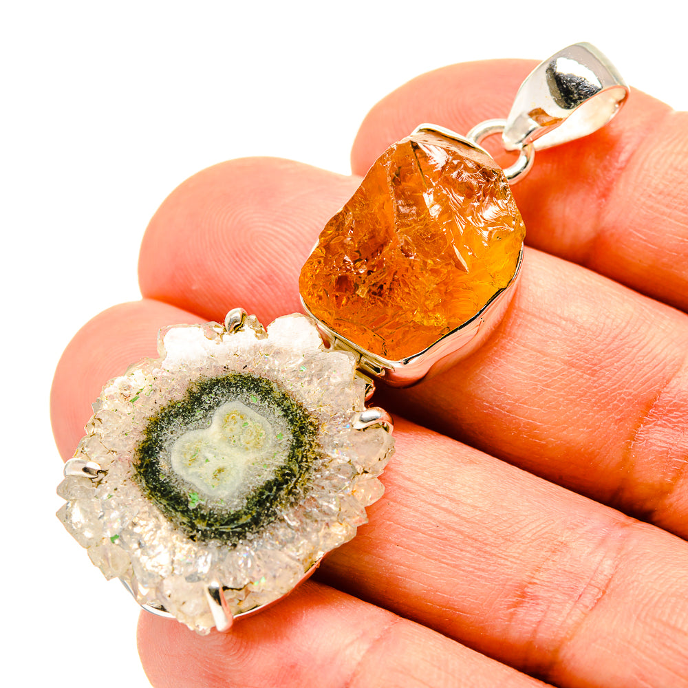 Solar Quartz Pendants handcrafted by Anasilvercos - PD758420