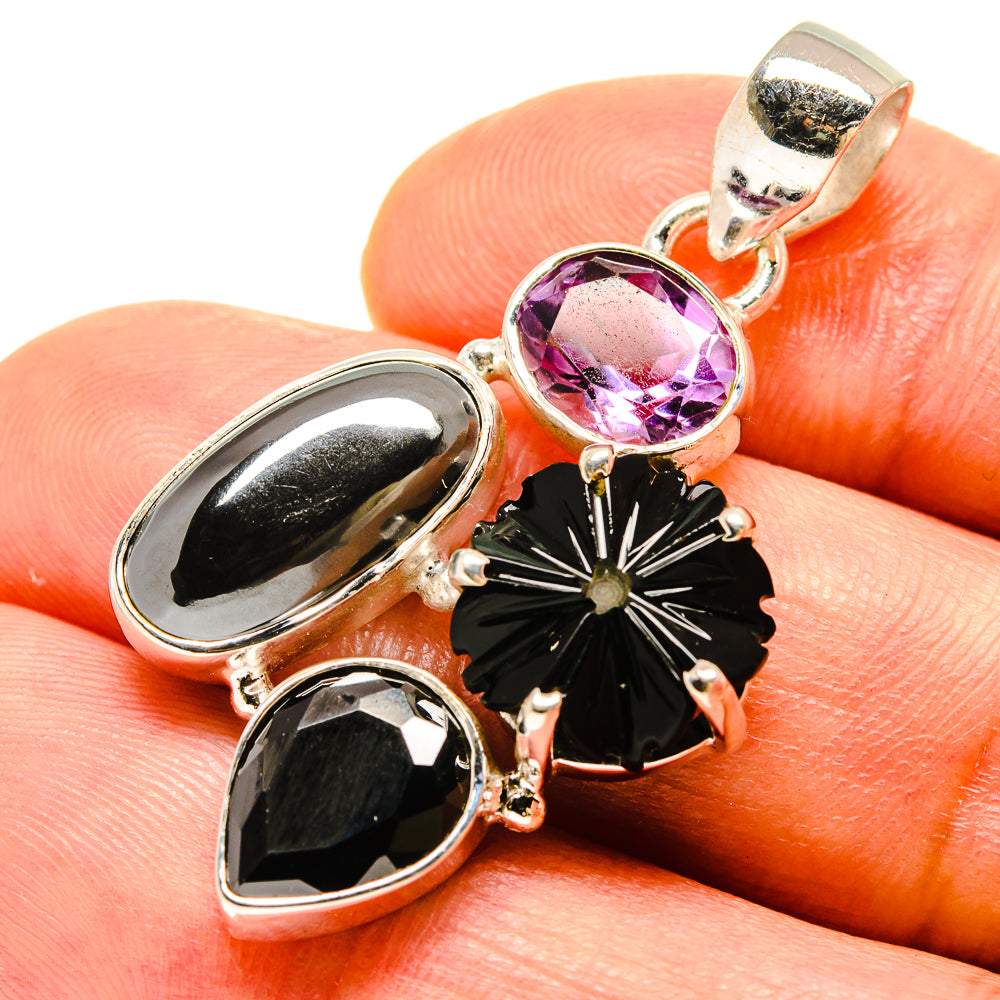 Black Onyx Pendants handcrafted by Anasilvercos - PD758512