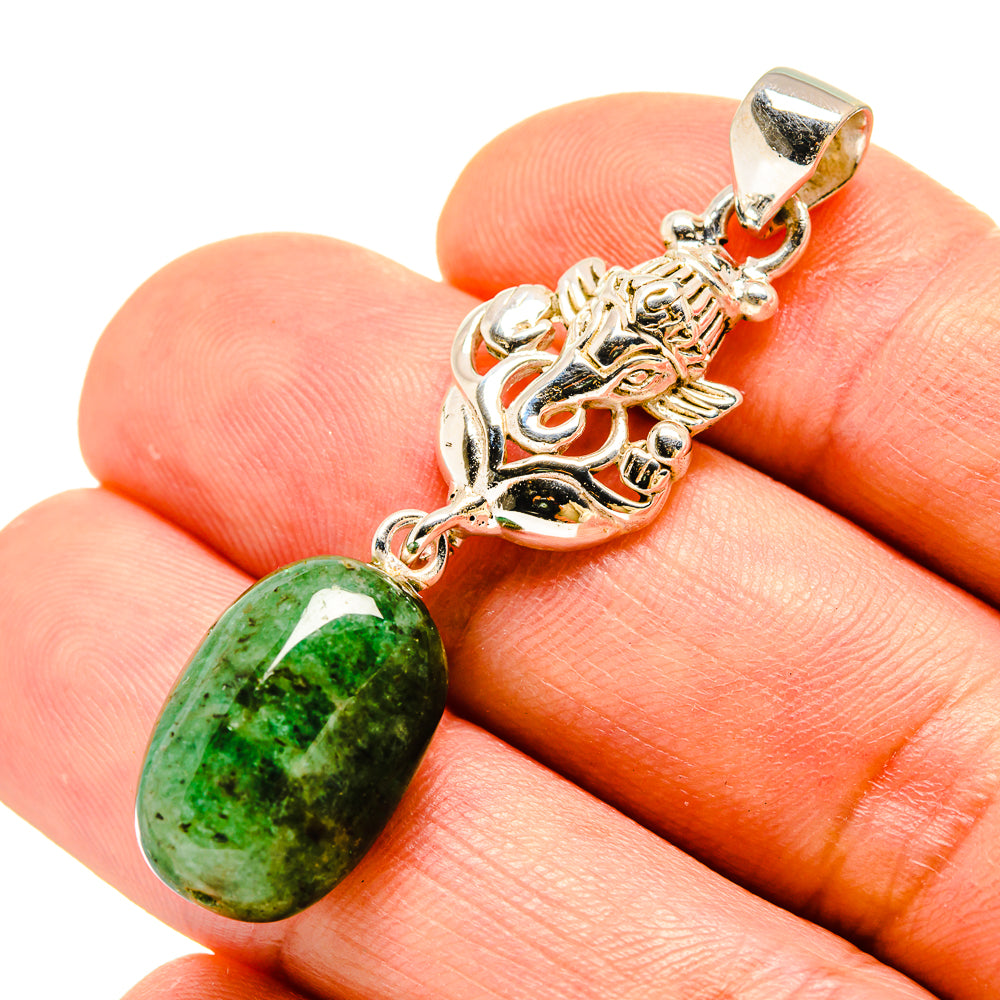 Emerald Pendants handcrafted by Anasilvercos - PD758567