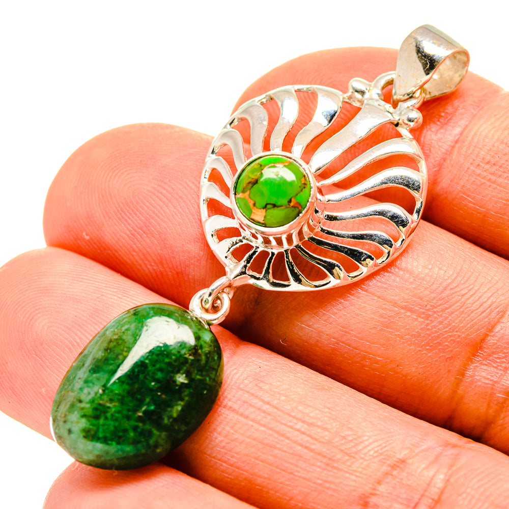 Green Aventurine Pendants handcrafted by Anasilvercos - PD758625