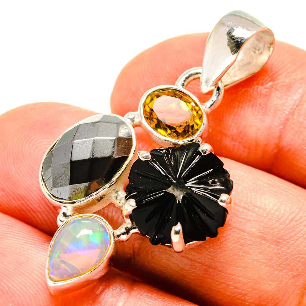 Hematite Pendants handcrafted by Anasilvercos - PD758695