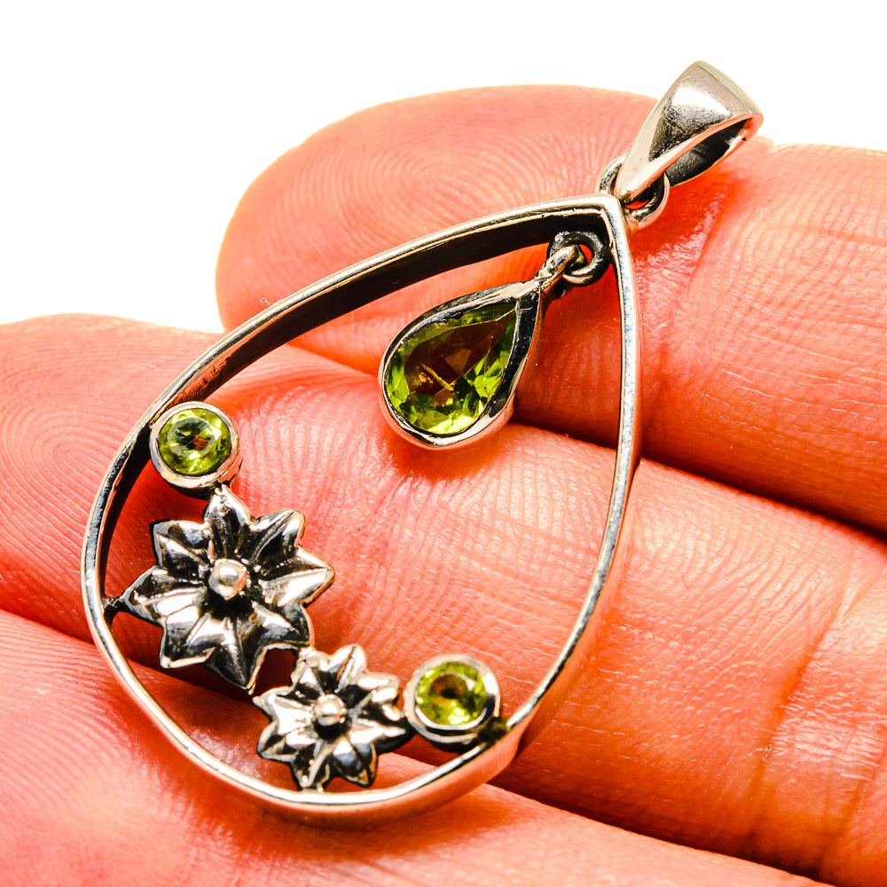 Peridot Pendants handcrafted by Anasilvercos - PD758786