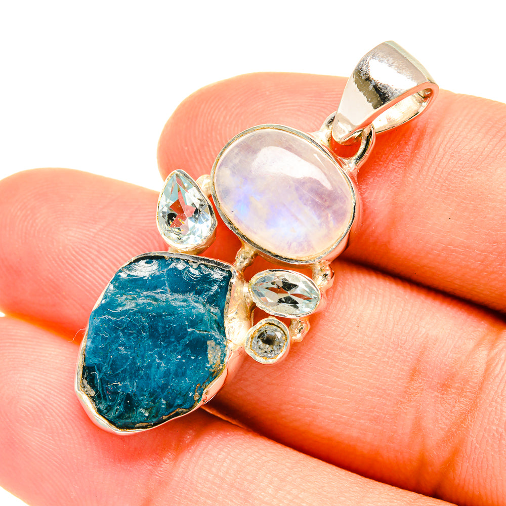 Apatite Pendants handcrafted by Anasilvercos - PD7589