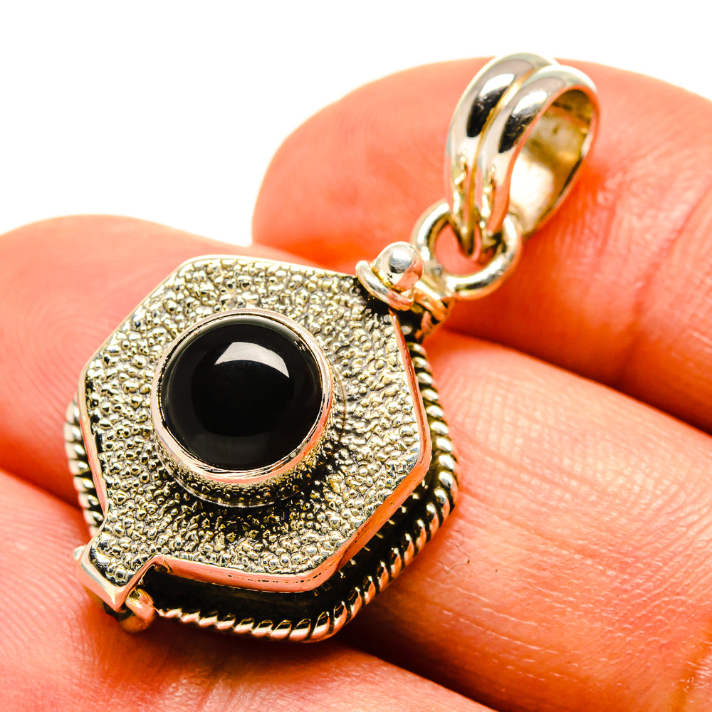 Black Onyx Pendants handcrafted by Anasilvercos - PD758931