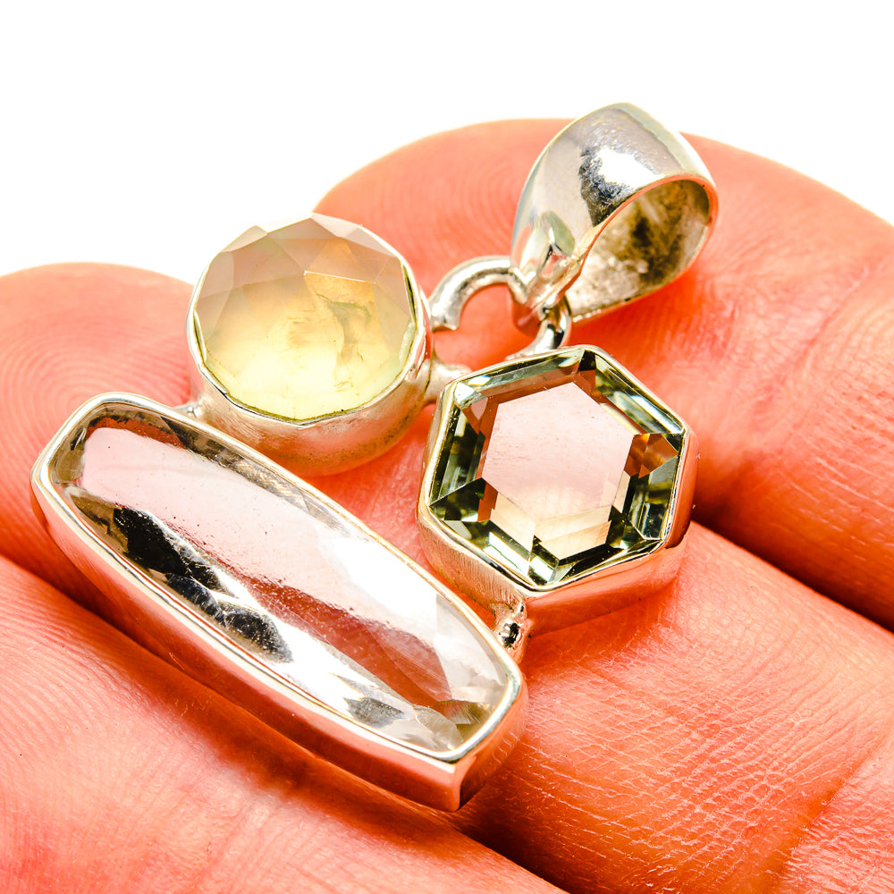 White Quartz Pendants handcrafted by Anasilvercos - PD759028