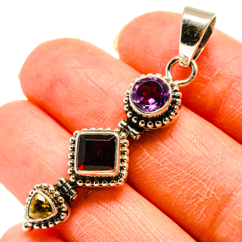 Garnet Pendants handcrafted by Anasilvercos - PD759208