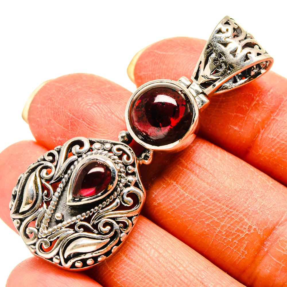 Garnet Pendants handcrafted by Anasilvercos - PD759243