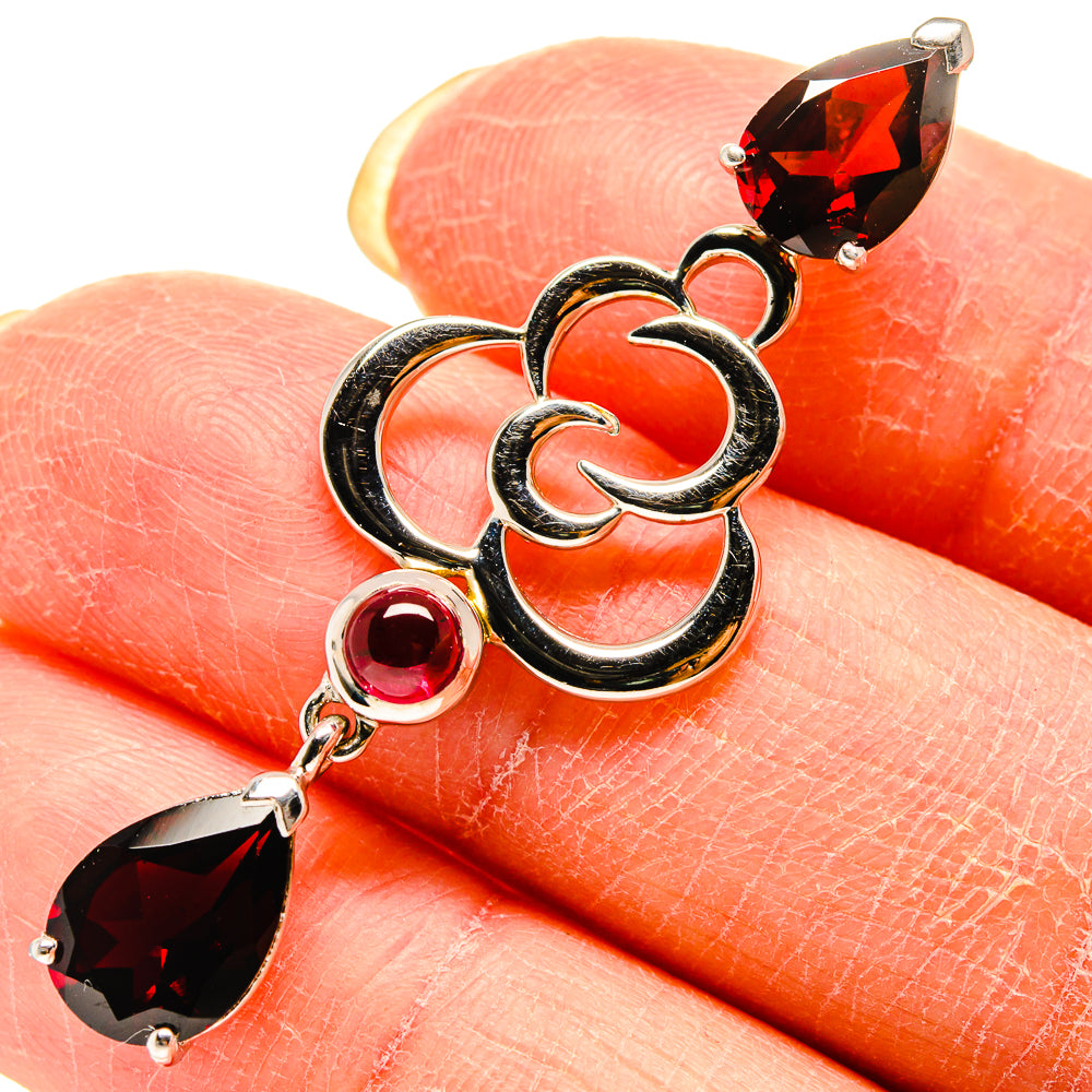 Garnet Pendants handcrafted by Anasilvercos - PD759311