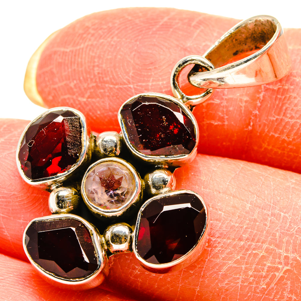 Garnet Pendants handcrafted by Anasilvercos - PD759326