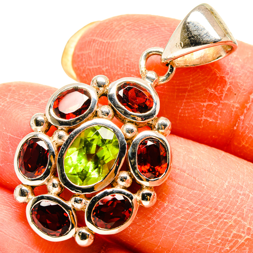 Peridot Pendants handcrafted by Anasilvercos - PD759328