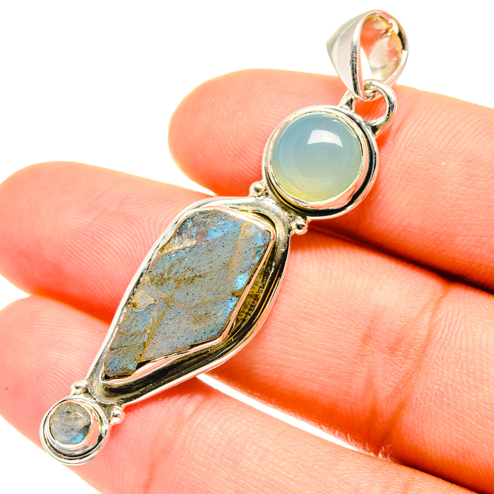 Labradorite Pendants handcrafted by Anasilvercos - PD7594