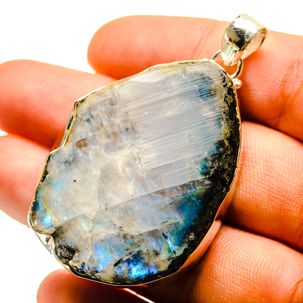 Rainbow Moonstone Pendants handcrafted by Anasilvercos - PD759550