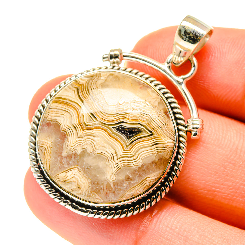 Laguna Lace Agate Pendants handcrafted by Anasilvercos - PD760556