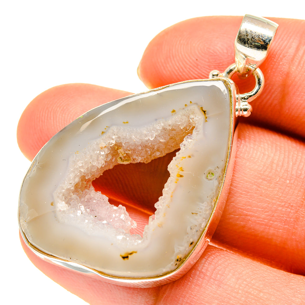 Geode Slide Pendants handcrafted by Anasilvercos - PD760571
