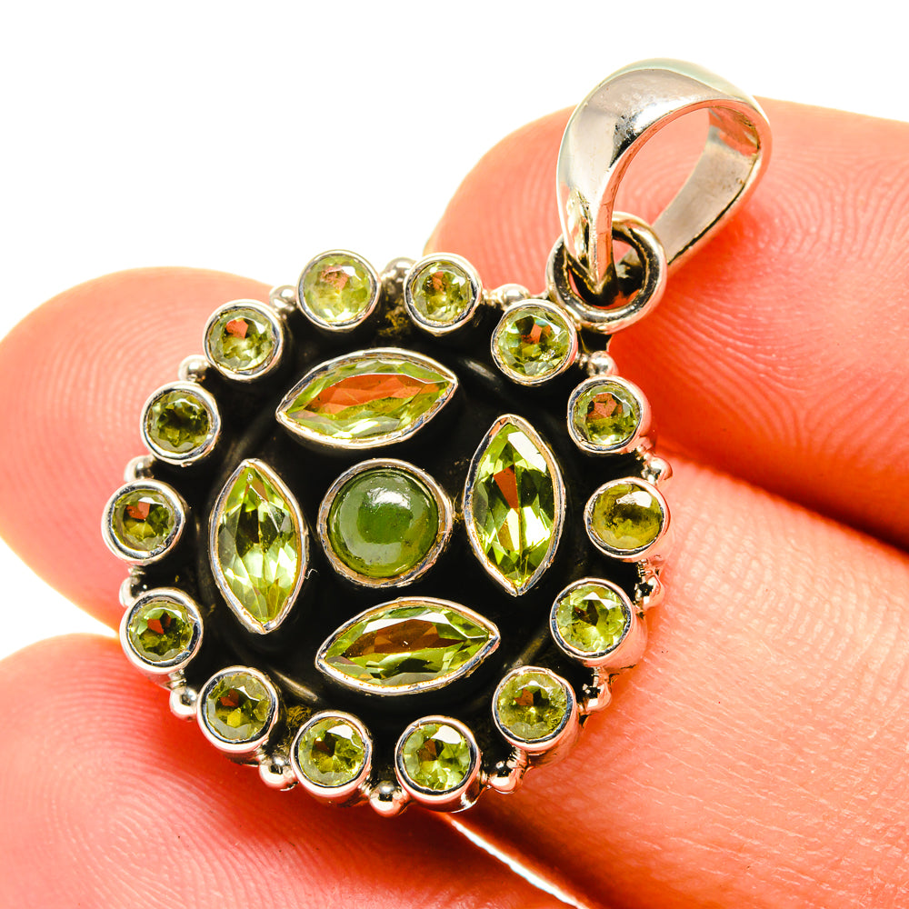 Peridot Pendants handcrafted by Anasilvercos - PD760576