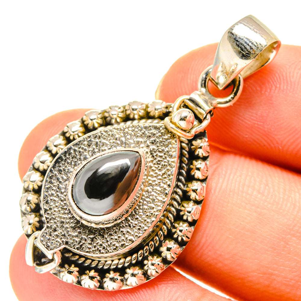 Hematite Pendants handcrafted by Anasilvercos - PD760596