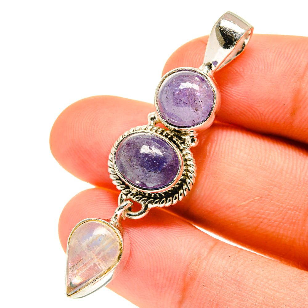 Tanzanite Pendants handcrafted by Anasilvercos - PD760859