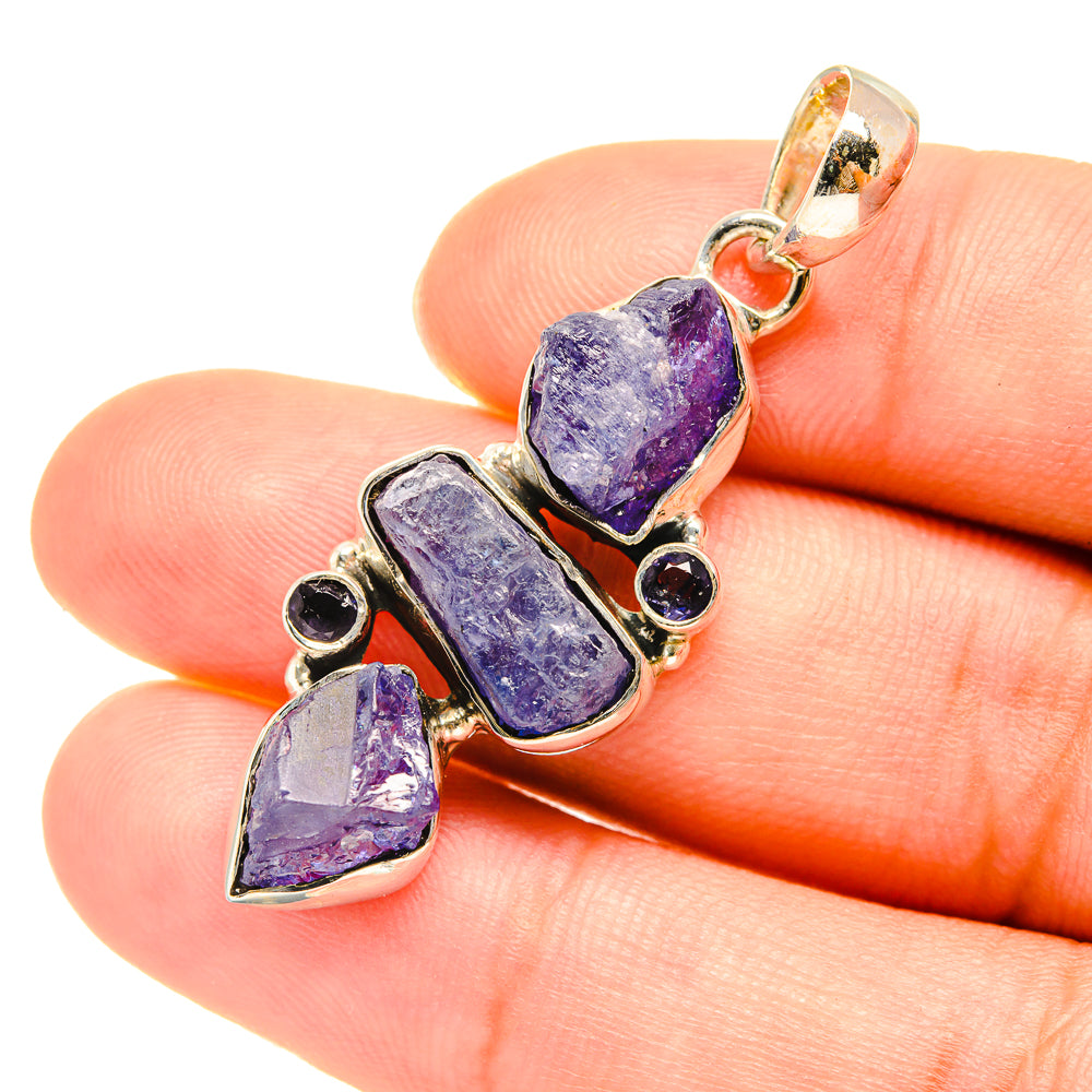 Tanzanite Pendants handcrafted by Anasilvercos - PD7610