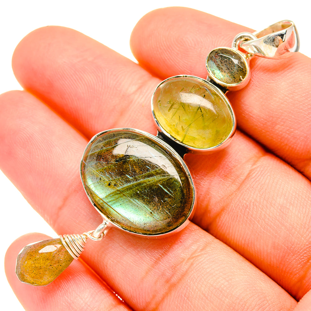 Labradorite Pendants handcrafted by Anasilvercos - PD7708