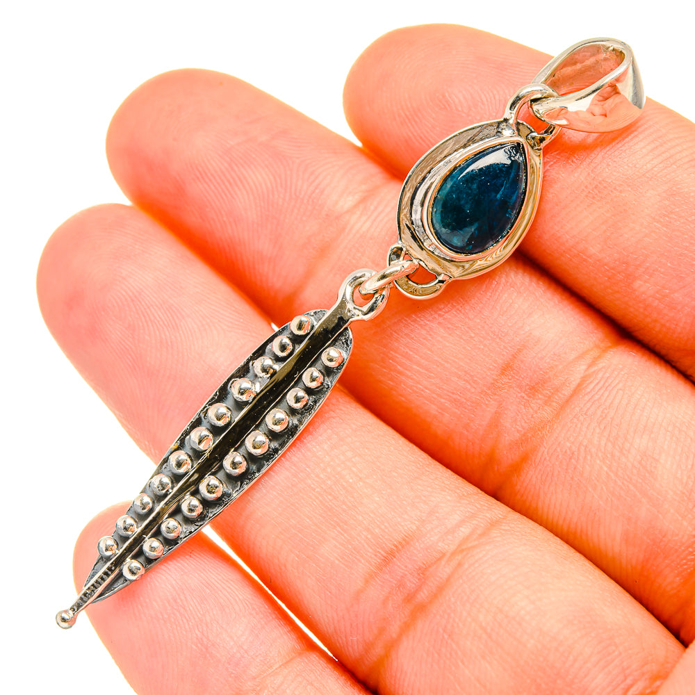 Apatite Pendants handcrafted by Anasilvercos - PD7728
