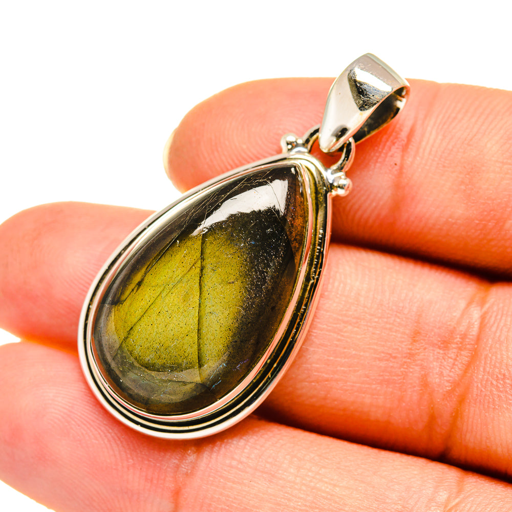 Labradorite Pendants handcrafted by Anasilvercos - PD7786