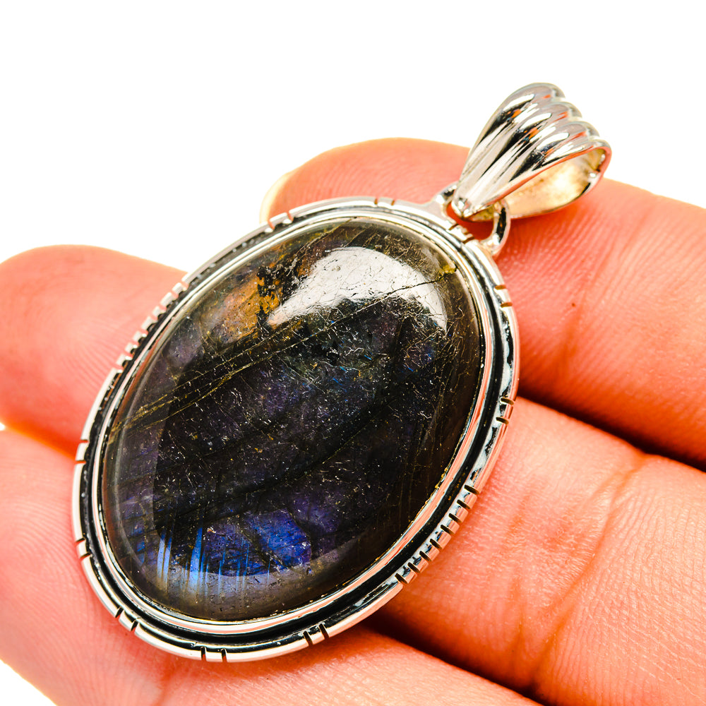 Labradorite Pendants handcrafted by Anasilvercos - PD7788