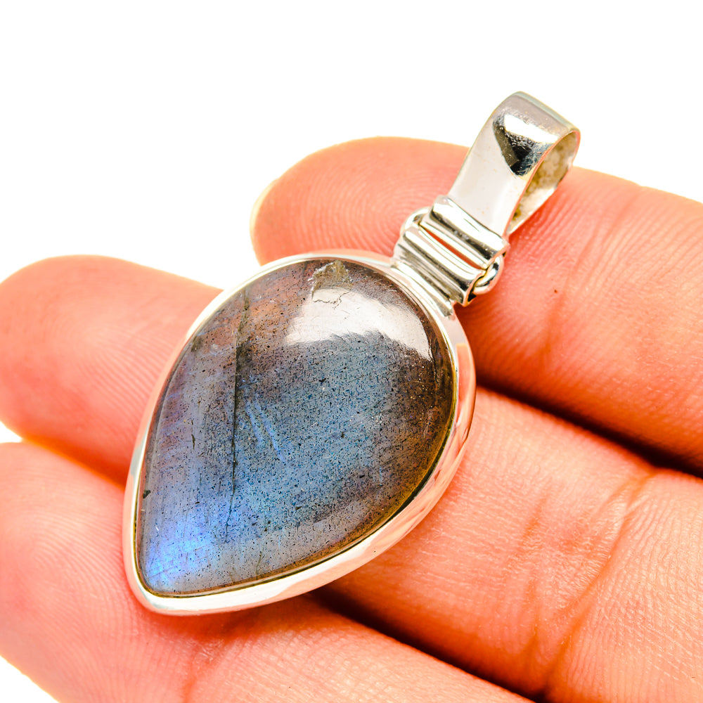 Labradorite Pendants handcrafted by Anasilvercos - PD7791