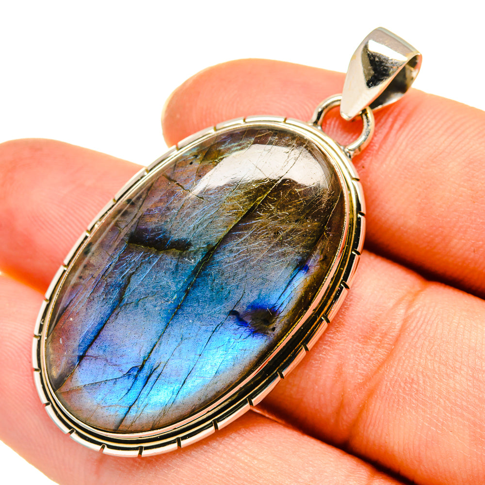 Labradorite Pendants handcrafted by Anasilvercos - PD7794