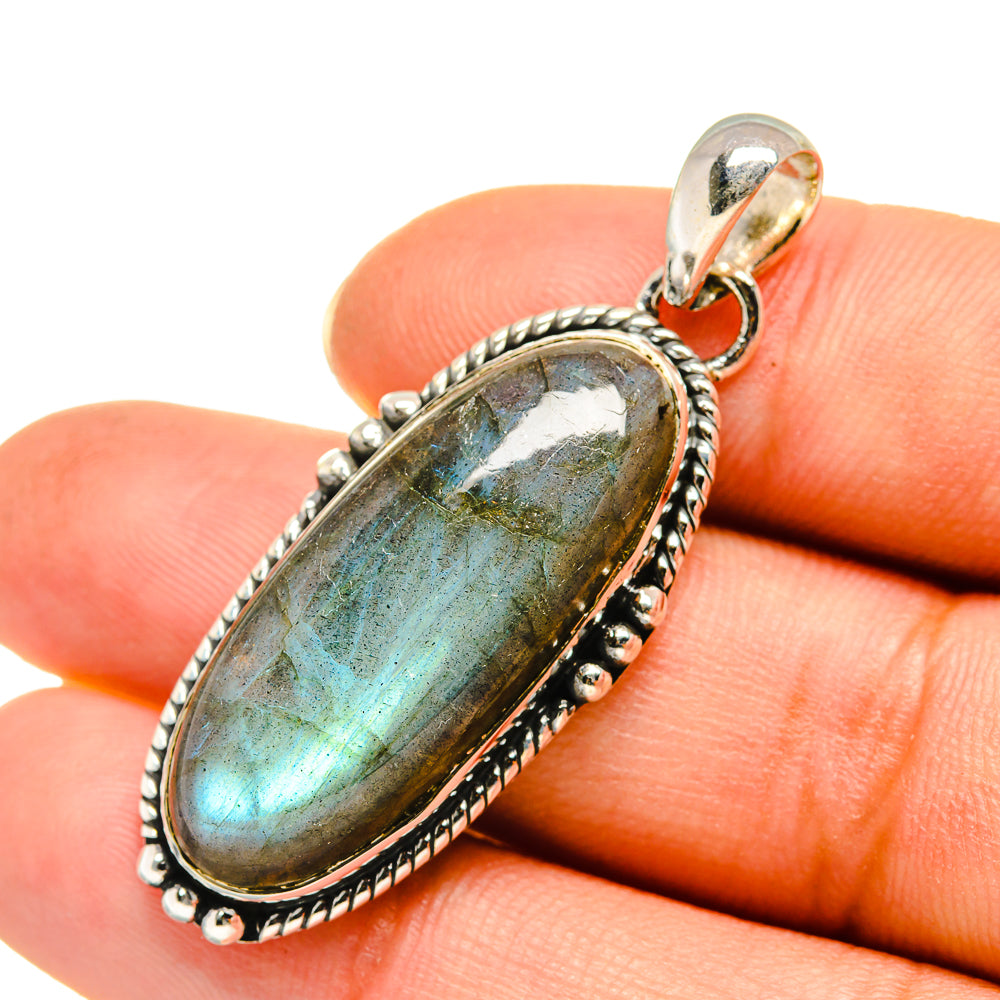 Labradorite Pendants handcrafted by Anasilvercos - PD7811
