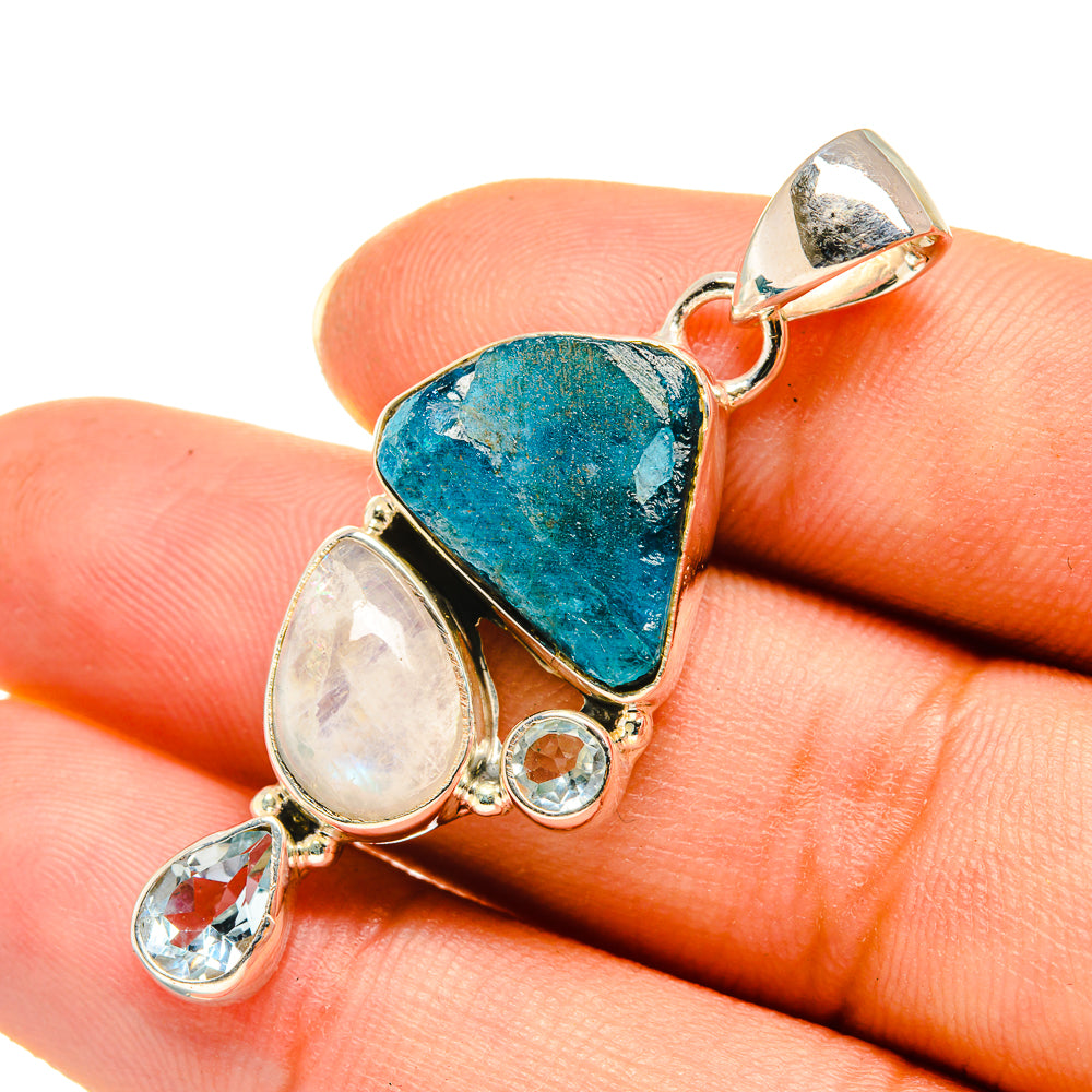 Apatite Pendants handcrafted by Anasilvercos - PD7827