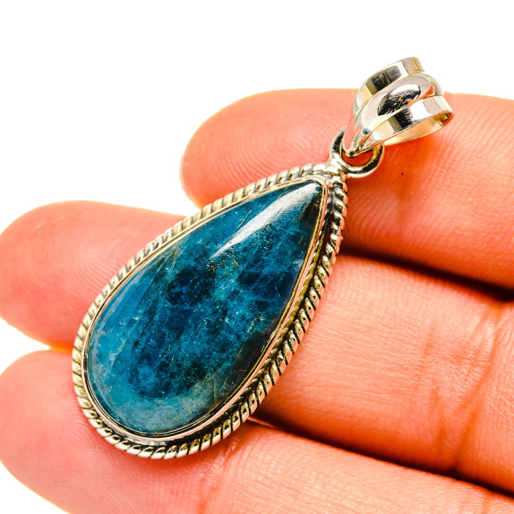 Apatite Pendants handcrafted by Anasilvercos - PD7835