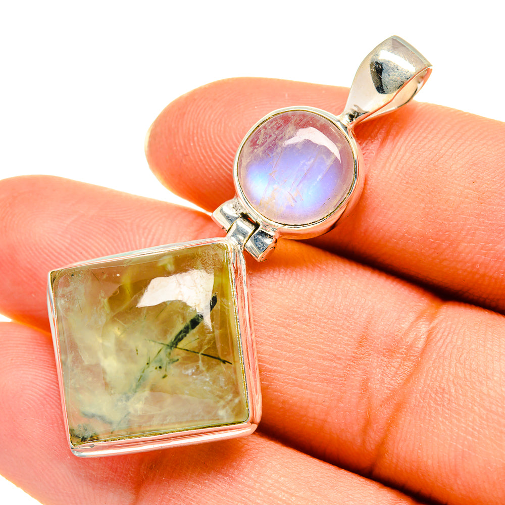 Prehnite Pendants handcrafted by Anasilvercos - PD7927