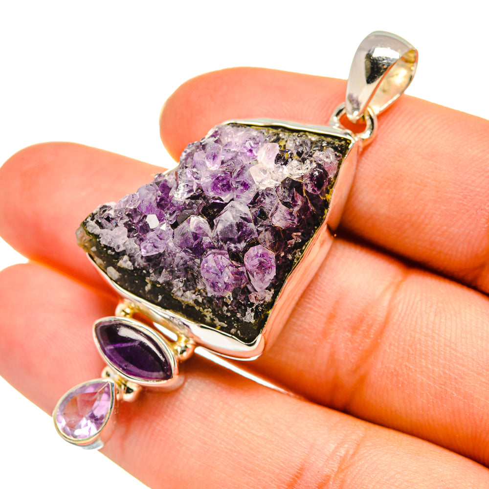 Amethyst Crystal Pendants handcrafted by Anasilvercos - PD8004
