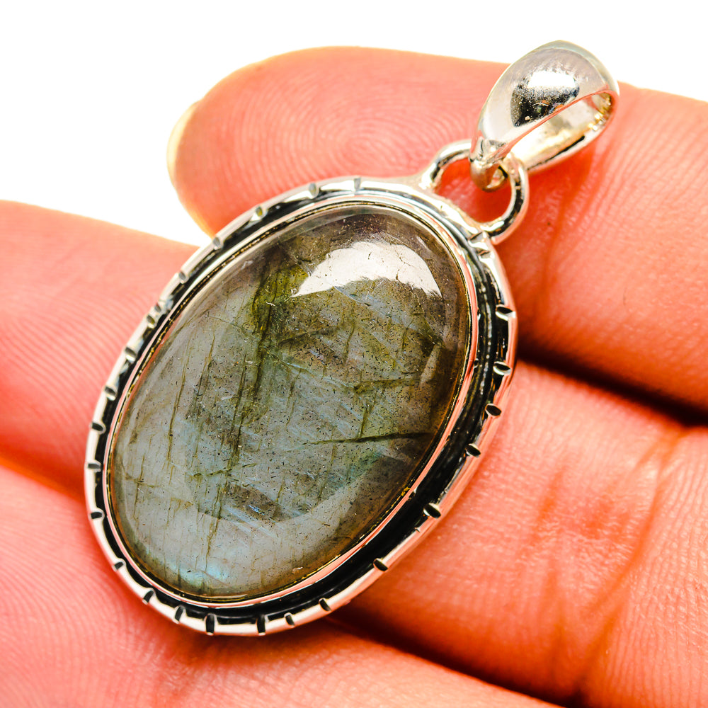 Labradorite Pendants handcrafted by Anasilvercos - PD8036
