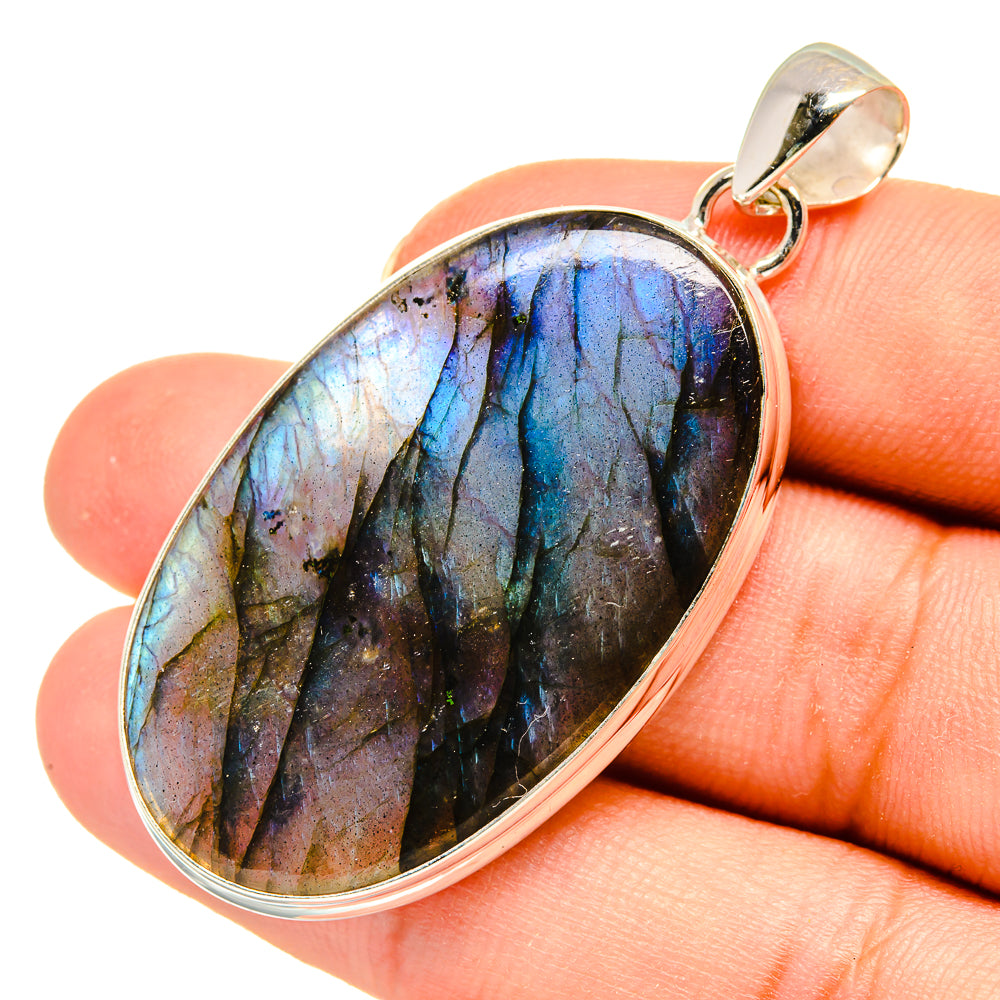 Labradorite Pendants handcrafted by Anasilvercos - PD8126