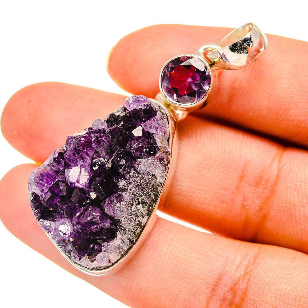 Amethyst Crystal Pendants handcrafted by Anasilvercos - PD8148