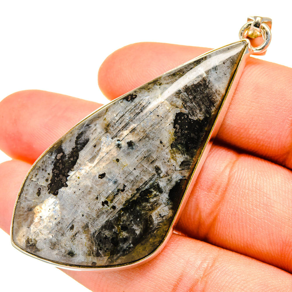 Larvikite Pendants handcrafted by Anasilvercos - PD8266