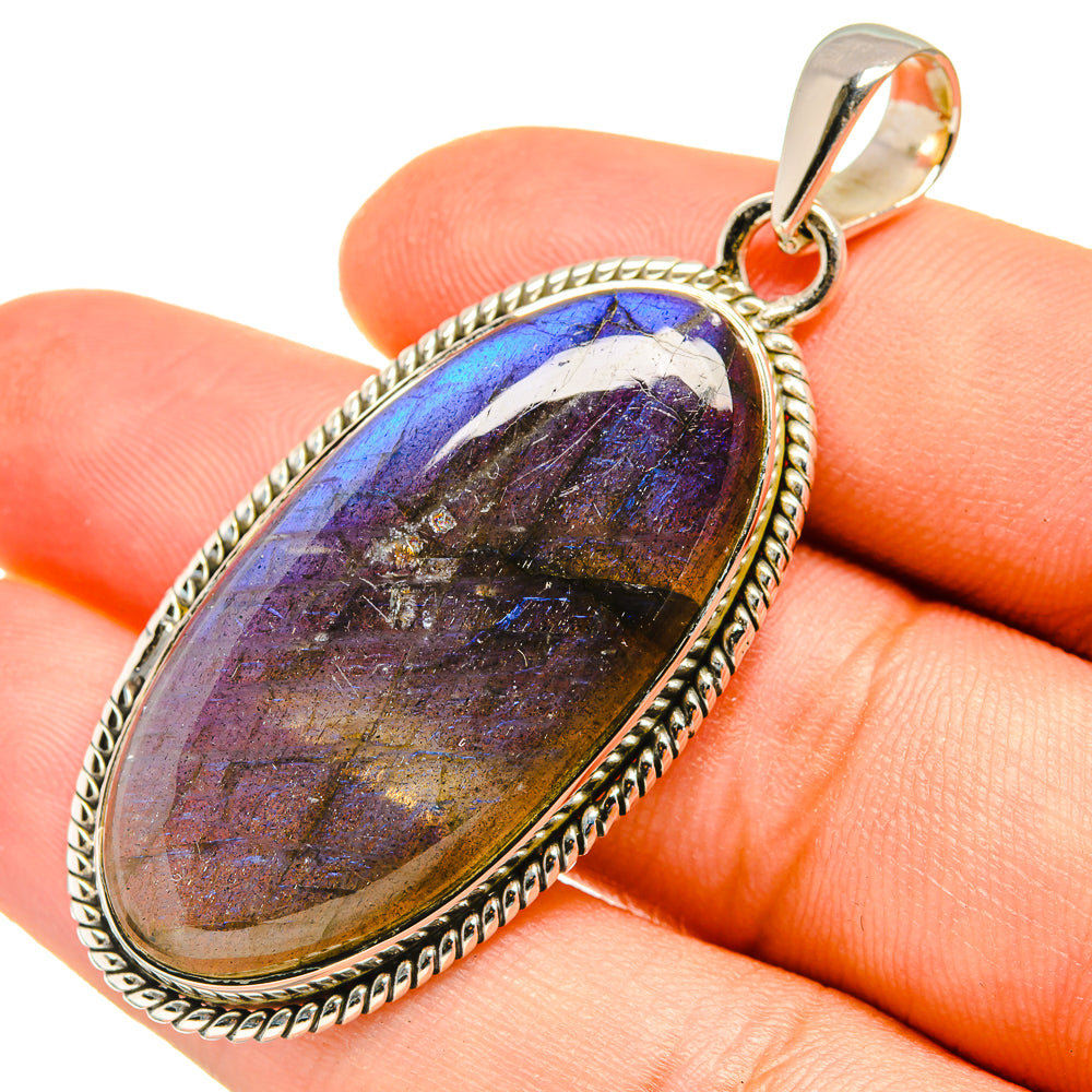 Labradorite Pendants handcrafted by Anasilvercos - PD8269