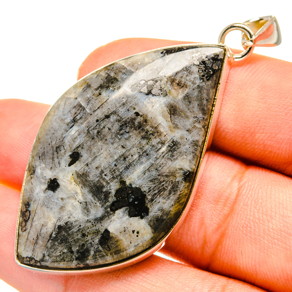 Larvikite Pendants handcrafted by Anasilvercos - PD8270