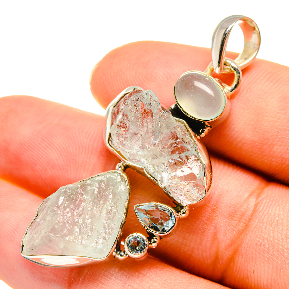 Aquamarine Pendants handcrafted by Anasilvercos - PD8272