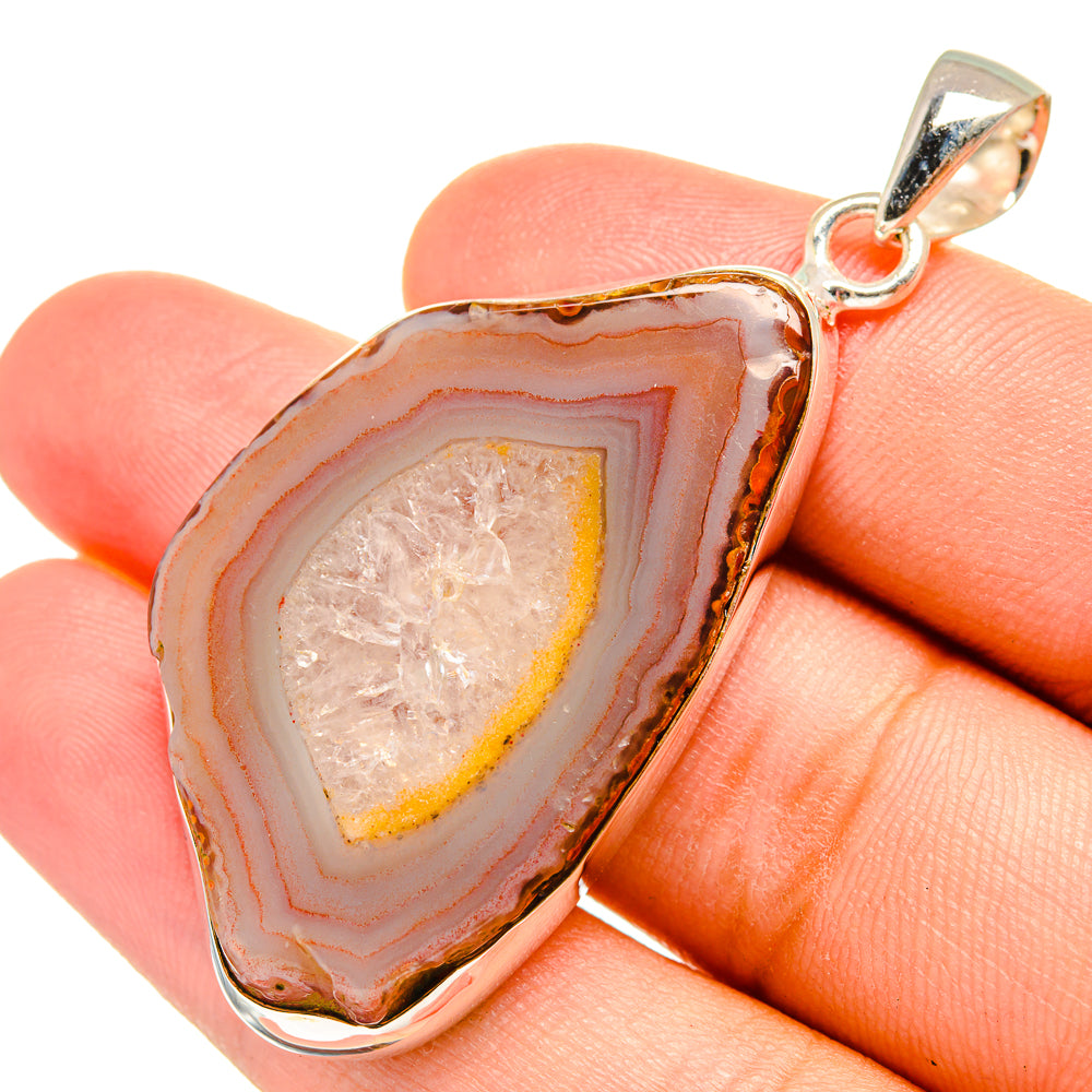Geode Slice Pendants handcrafted by Anasilvercos - PD8447